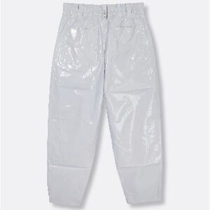 RAE VINYL JOGGER - COOL GREY- Glossy white